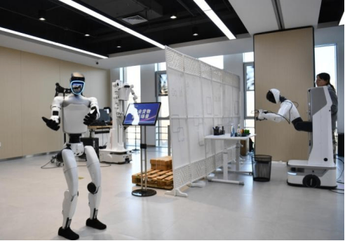 中国信通院报告：具身智能成为2025年最火投融资赛道之一